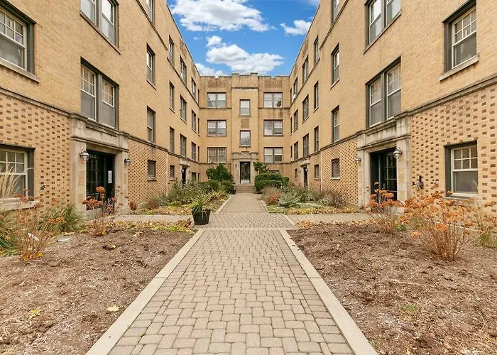 Апартаменты 1br Beautifully Furnished With King-sized Bed - Marshfield W2
